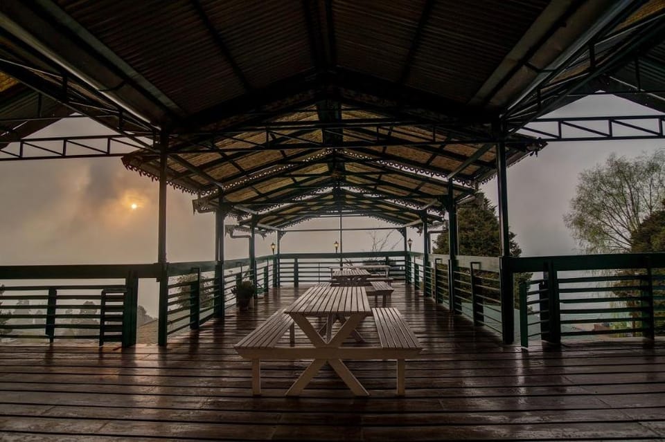 Muscatel Himalayan Resort - 400 Mts from Mall Road Hotel in Darjeeling
