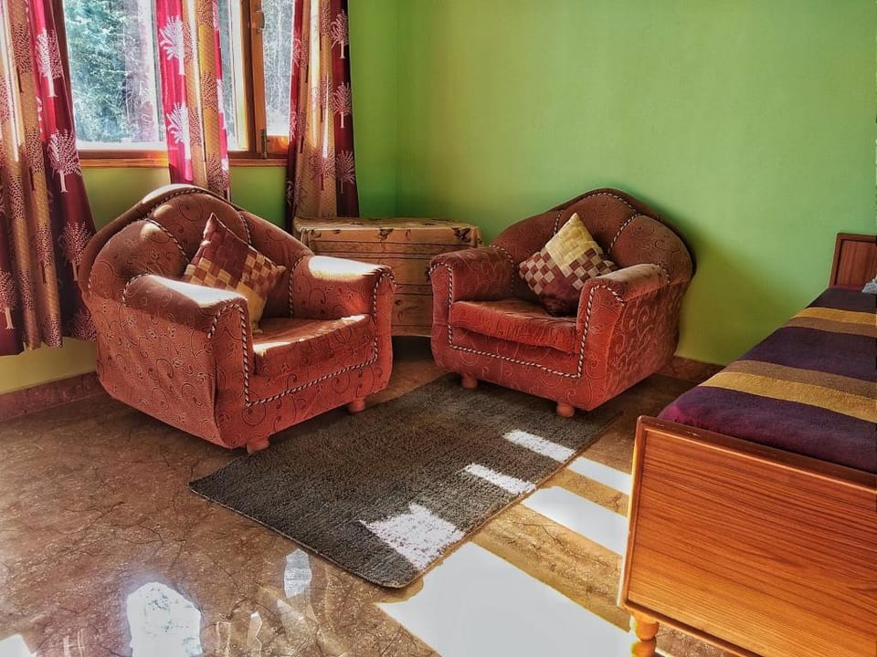 Peace home stay Apartment in Shimla