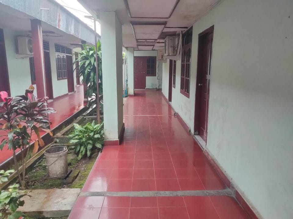 Maradona Guest House Vacation rental in Indonesia