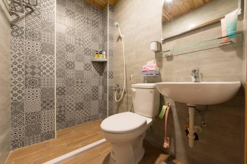 10-Person Private House in Central and Western District Vacation rental in Kaohsiung