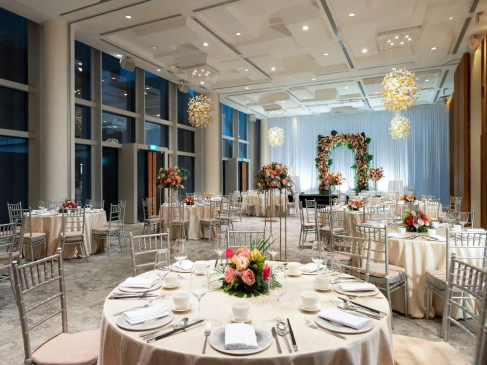 Oasia Resort Sentosa by Far East Hospitality Hotel in Singapore