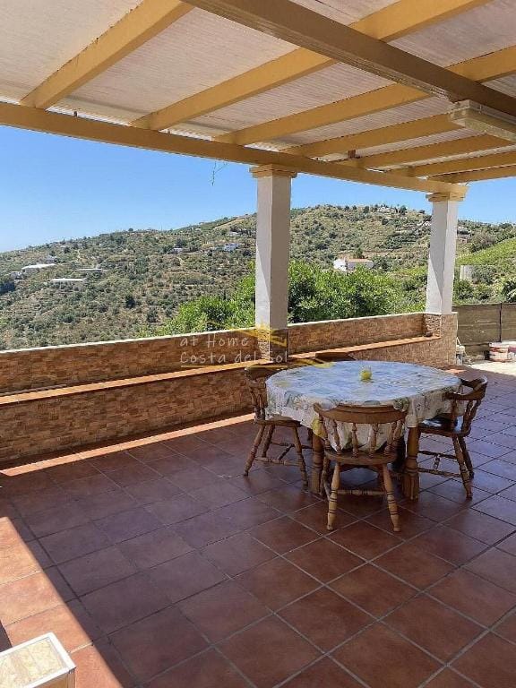 Villa Paco At Home Vacation rental in Río de Torrox