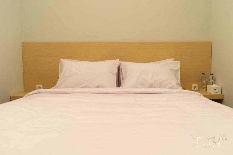 DENZ Premiere Mahakam Hotel in South Jakarta City