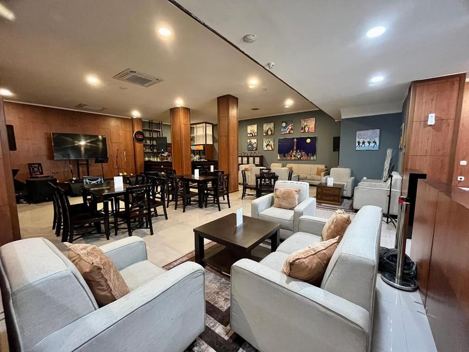 DENZ Premiere Mahakam Hotel in South Jakarta City