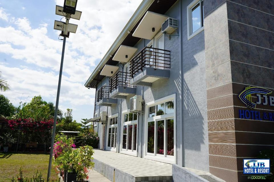 JJB Aquafarm Resort by Cocotel Resort in Subic