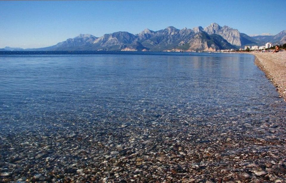 KONYAALTI  Beach-Luxury Homes -1+1      6 Apartment in Antalya