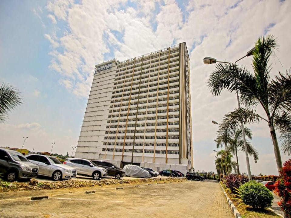Super OYO 90245 Tridasa Hotel in Indonesia