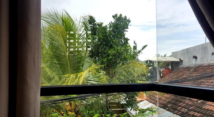 EDUTAMA Homestay Syariah Vacation rental in East Java