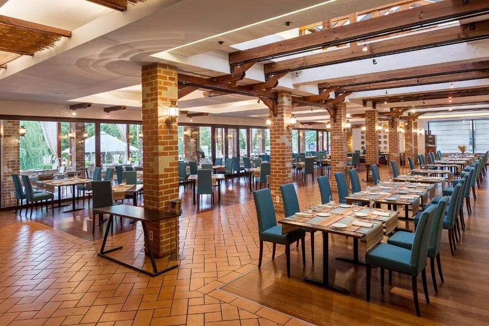 Ramada by Wyndham Bucharest Parc Hotel in Bucharest