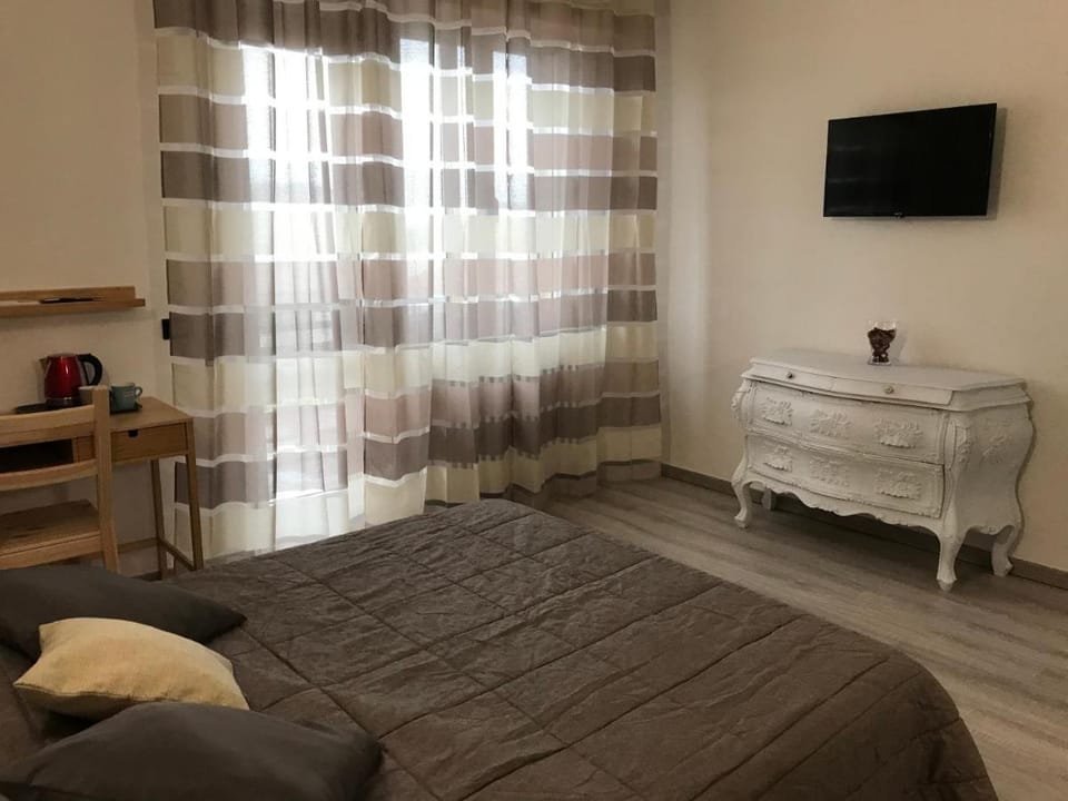 ATTICO LIVORNO Bed & Relax Bed and Breakfast in Livorno