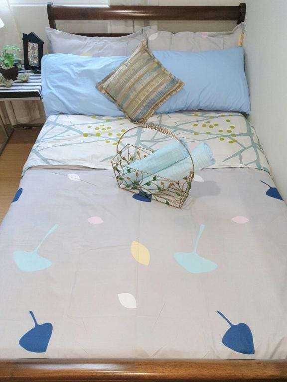 MPlace Beach n Surf w/ Netflix+Cooking+Wifi Apartment in Quezon City