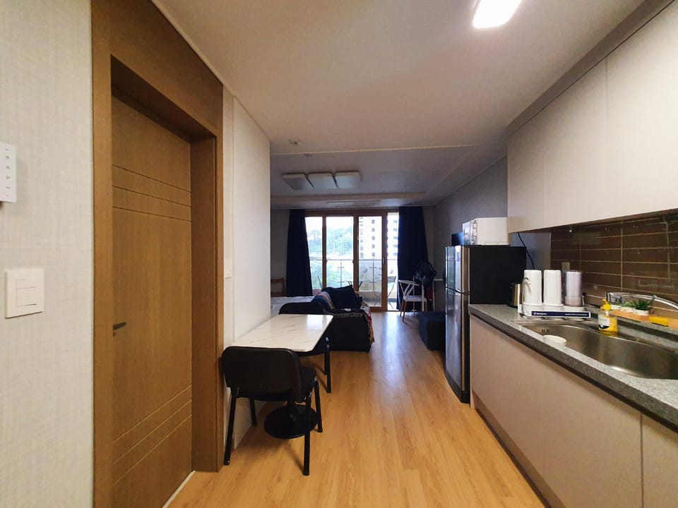 Condo in Clark Near Aqua Planet and Clark Safari Apartment in Angeles