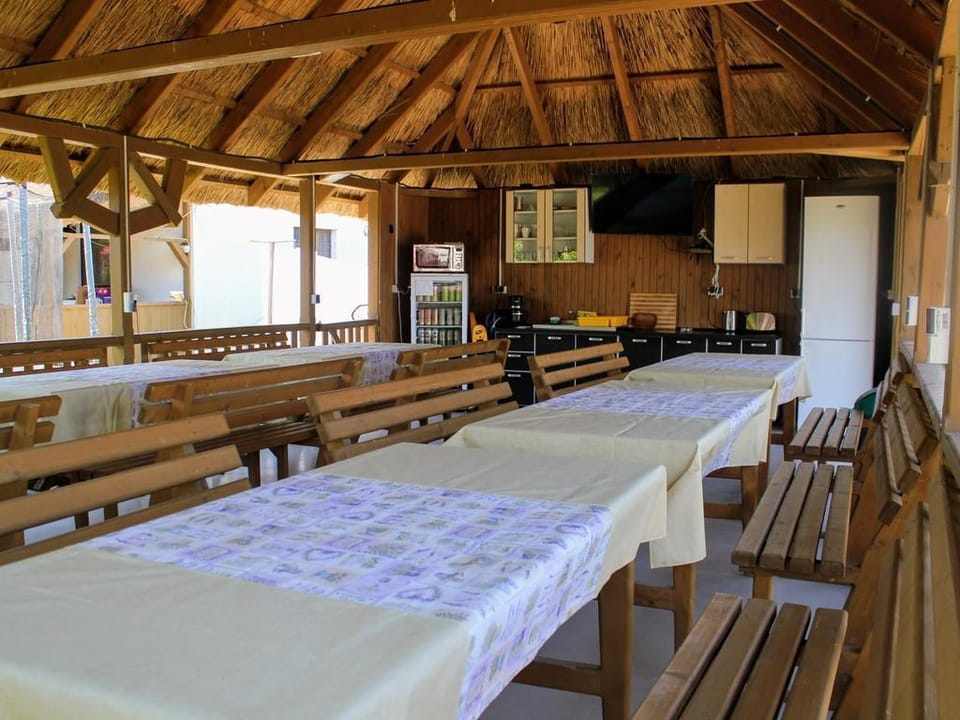 Căsuța cu Stuf Hotel in Romania