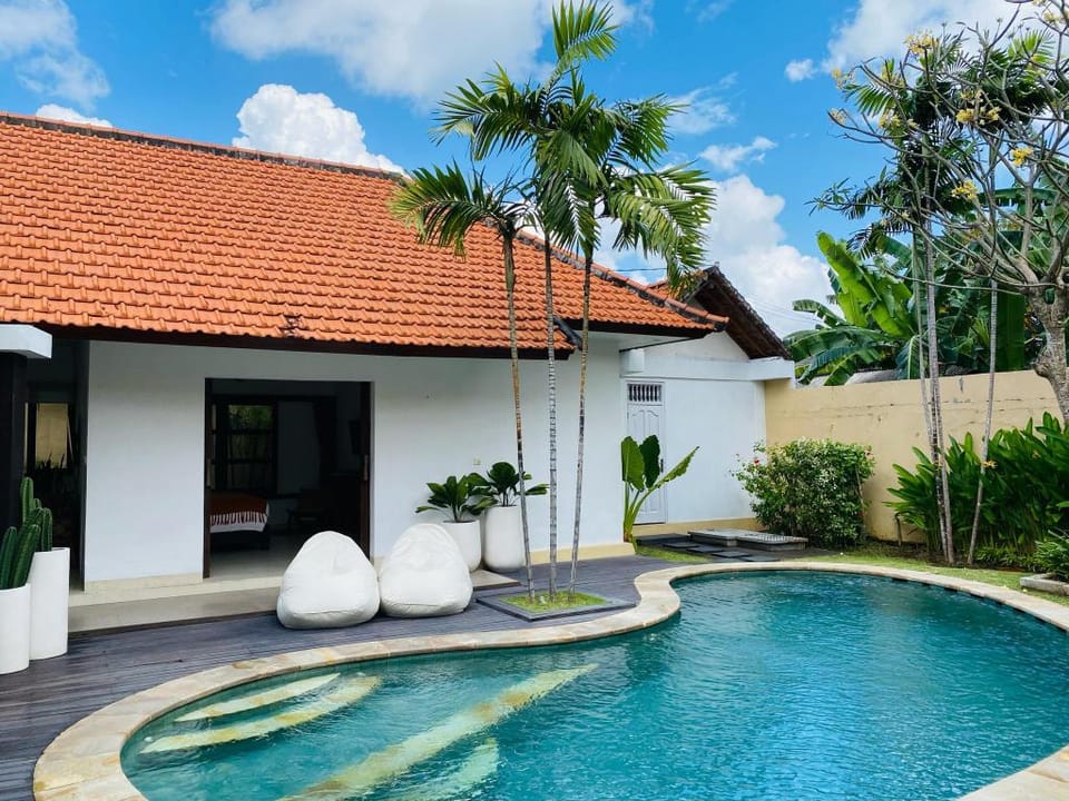 Amerta Villa Seminyak Villa in North Kuta