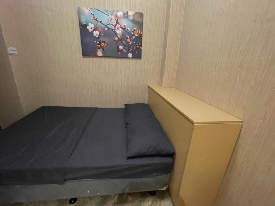 NETFLIX+SANITIZE RELAXCOMFY Quezon city staycation Apartment in Manila City