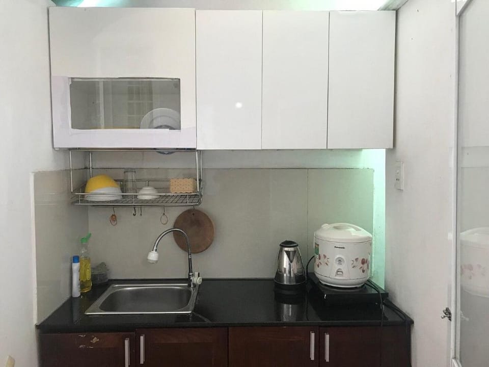 Serviced apartment on Nguyen Trai, dist. 1 $450/m Apartment in Ho Chi Minh City