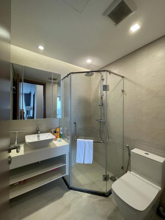 Vinhomes Metropolis 2 beds apartment. Apartment in Hanoi