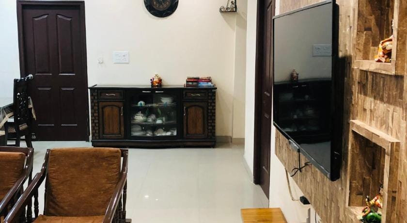 Varā Apartment in Varanasi
