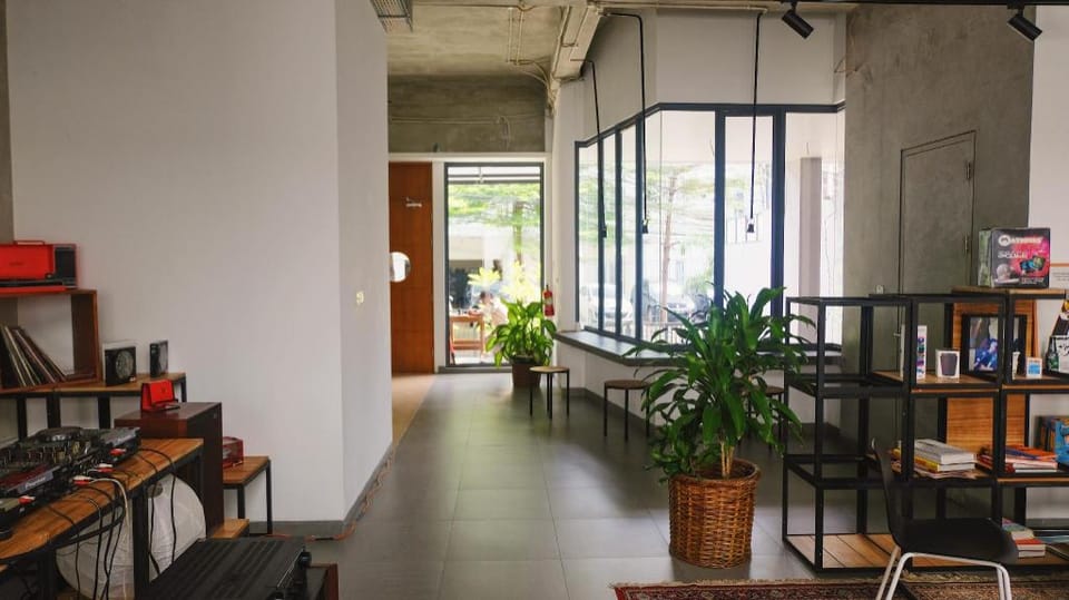 Tengah Tengah Hotel in South Jakarta City