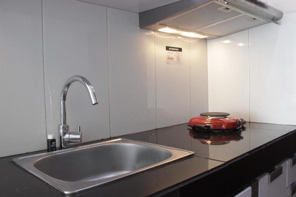 Strategic Apt near Pasteur Exit Toll By Travelio Apartment in Bandung