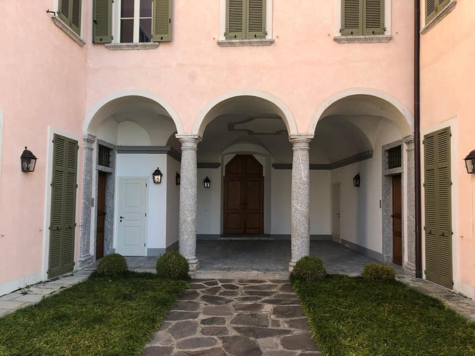 Villa Giudici Luxury Lake Apartment  Apartment in Canton of Ticino