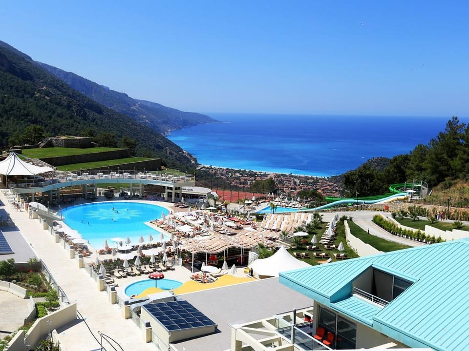 ORKA SUNLIFE HOTEL RESORT & SPA Hotel in Ölüdeniz