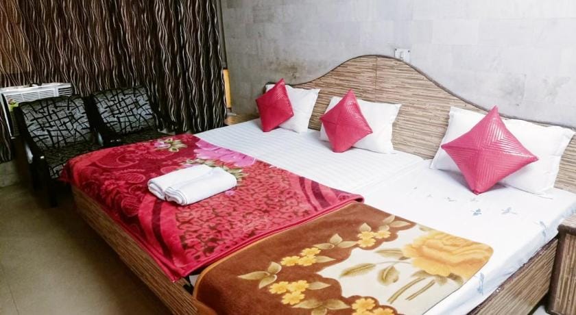 Hotel Marwari niwas Hotel in Uttarakhand