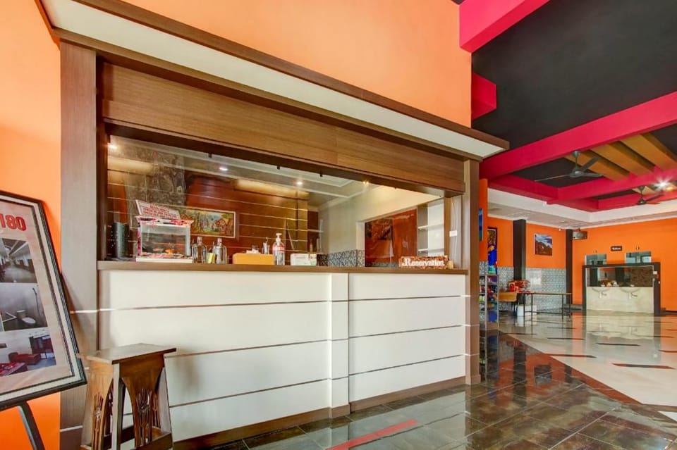Capital O 90151 Guest House 180 Hotel in Batu