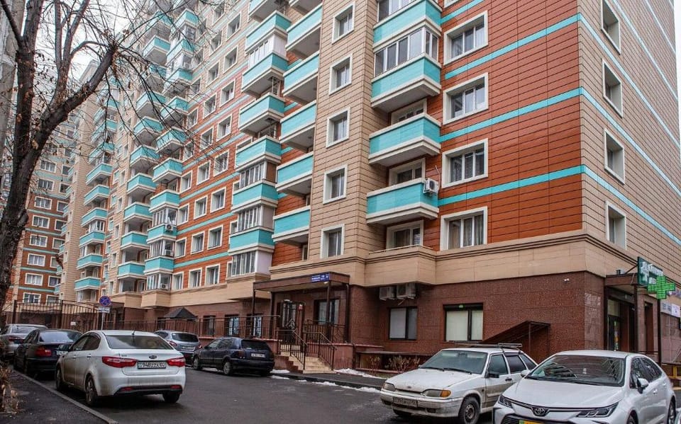 Cozy studio apartment with mountain view Apartment in Almaty
