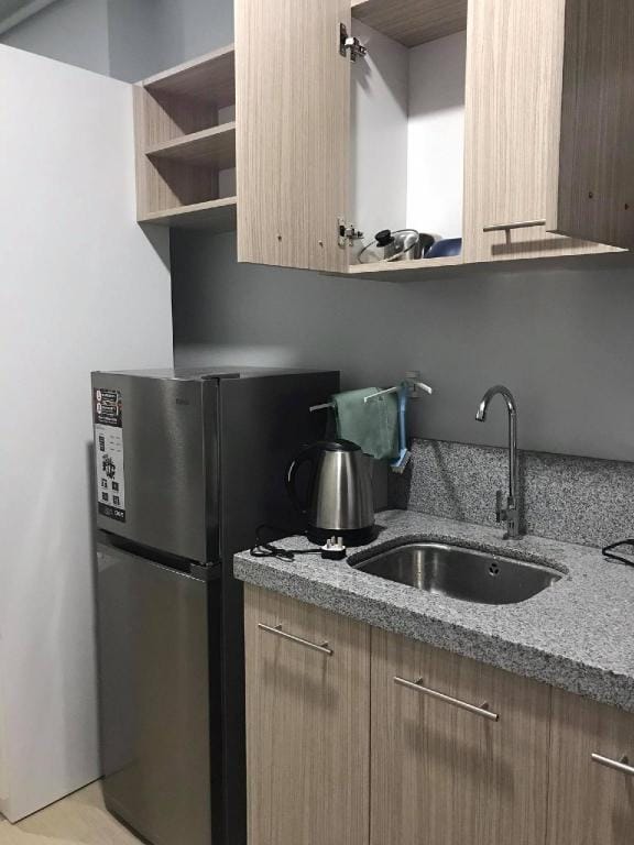 Studio City Tower 5 Apartment in Muntinlupa