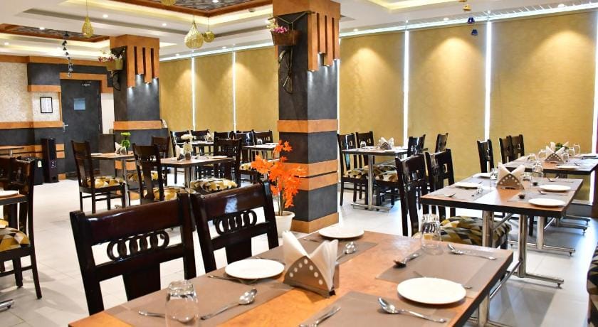 Hotel Yatharth Inn Hotel in Varanasi
