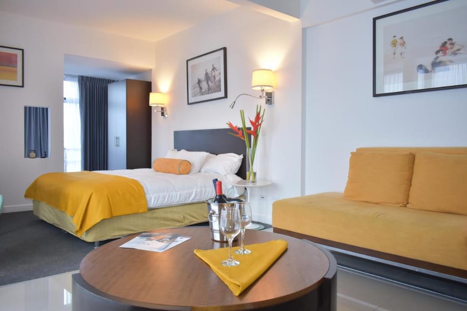 Apartahotel Altos de la Sabana Hotel in San Jose
