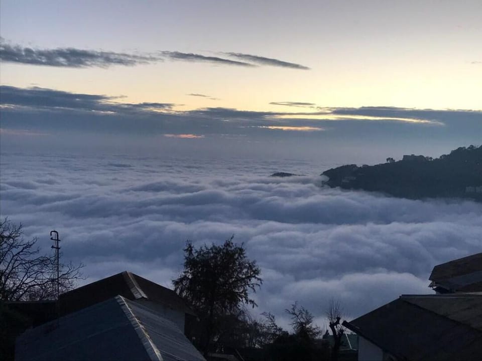Tarangi Mussoorie Hotel in Uttarakhand