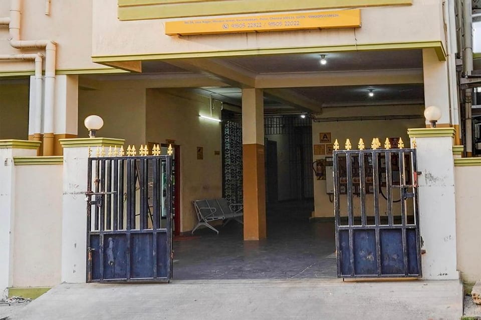 Hotel Inn34 Porur Hotel in Chennai