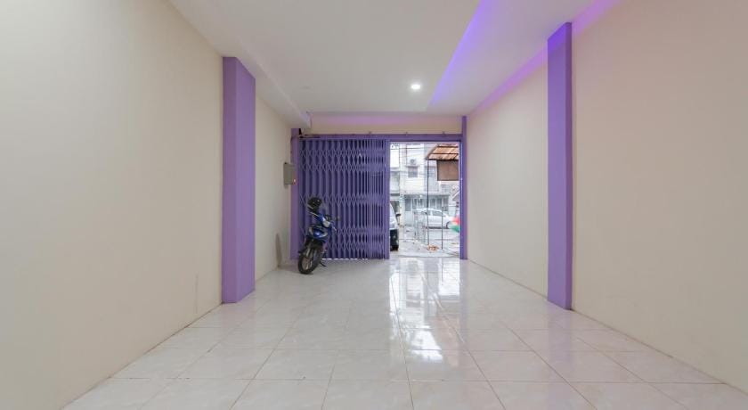 RedDoorz near Trans Studio Bandung 3 Hotel in Bandung