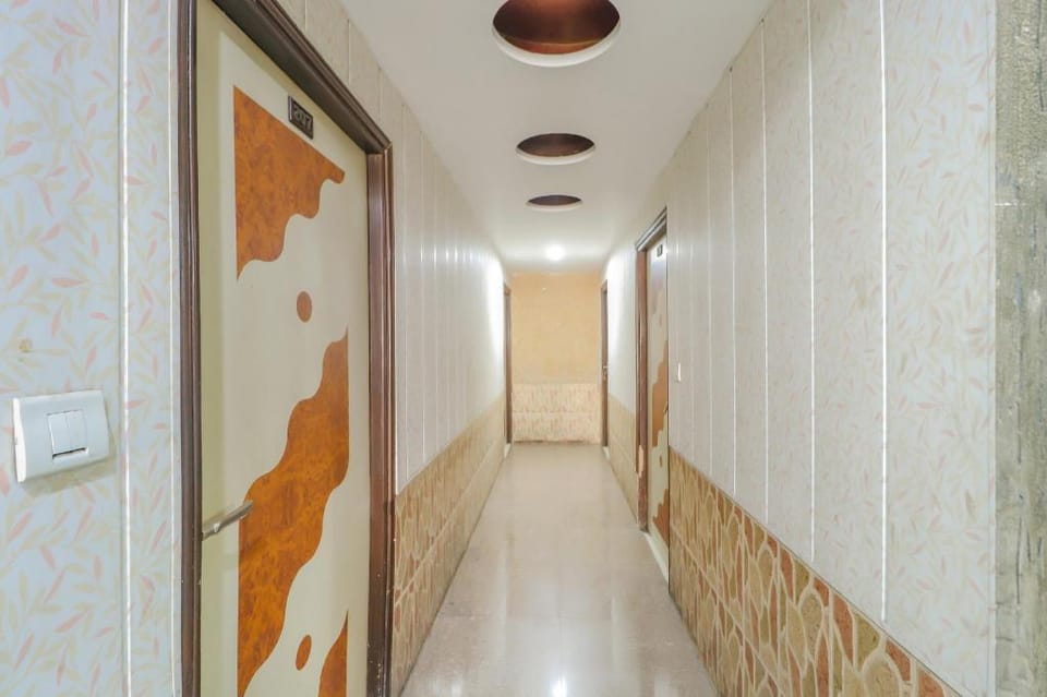 Hotel O Shiv Pukhraj Hotel in Ludhiana