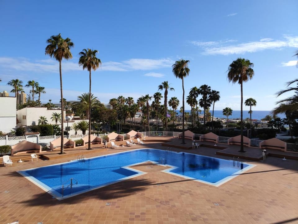 ACAPULCO AMAZING VIEWS. POOL. FREE WIFI Apartment in Costa Adeje