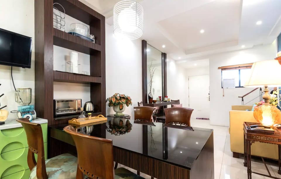 Star Studded Quezon City Home Apartment in Quezon City