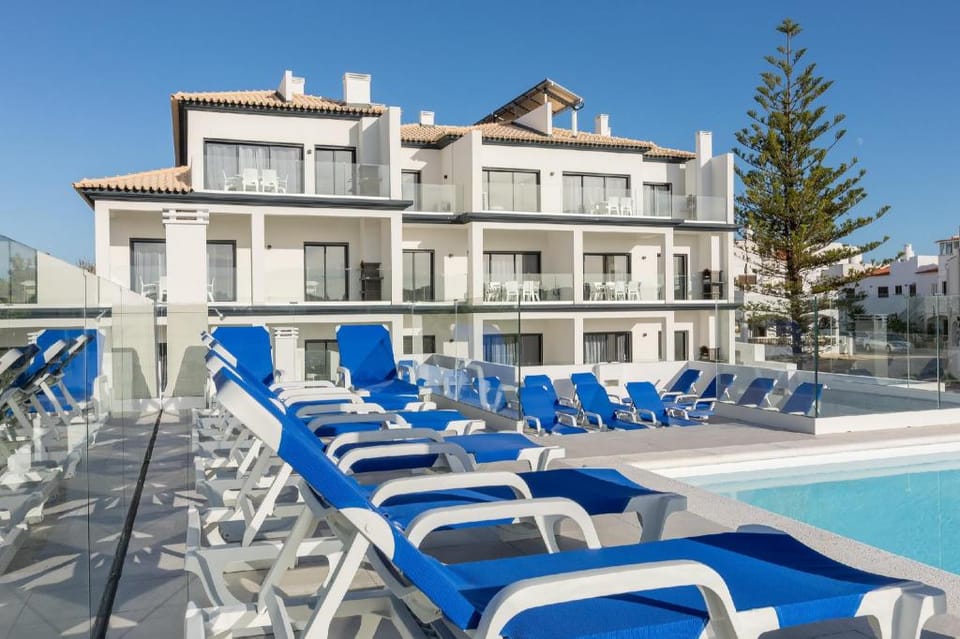 Correeira Luxury Residence T2 india - Albufeira, Pools, Wifi, Bbq, Beach Apartment in Albufeira