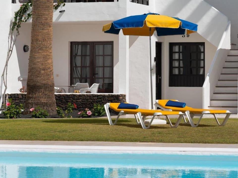 Apartment with amazing sea view close to sea, pool Apartment in Isla de Lanzarote