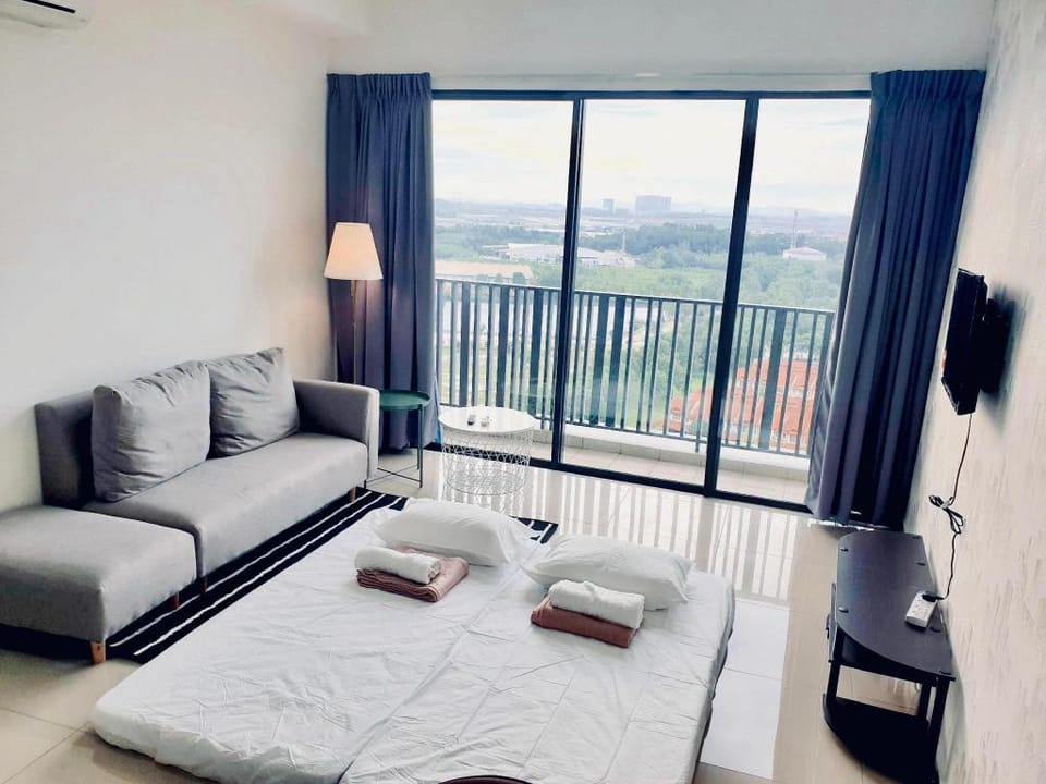 Shah Alam | i-Soho Two Bedroom Suite [6 Pax] Apartment in Selangor, Malaysia
