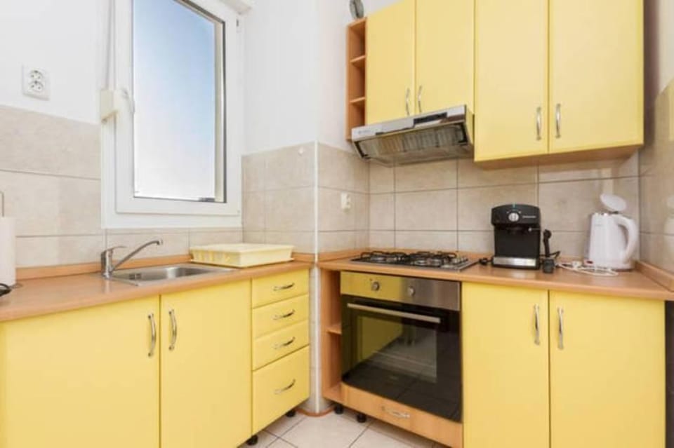 Apartment Zvijezda mora with 4 Apartment in Split