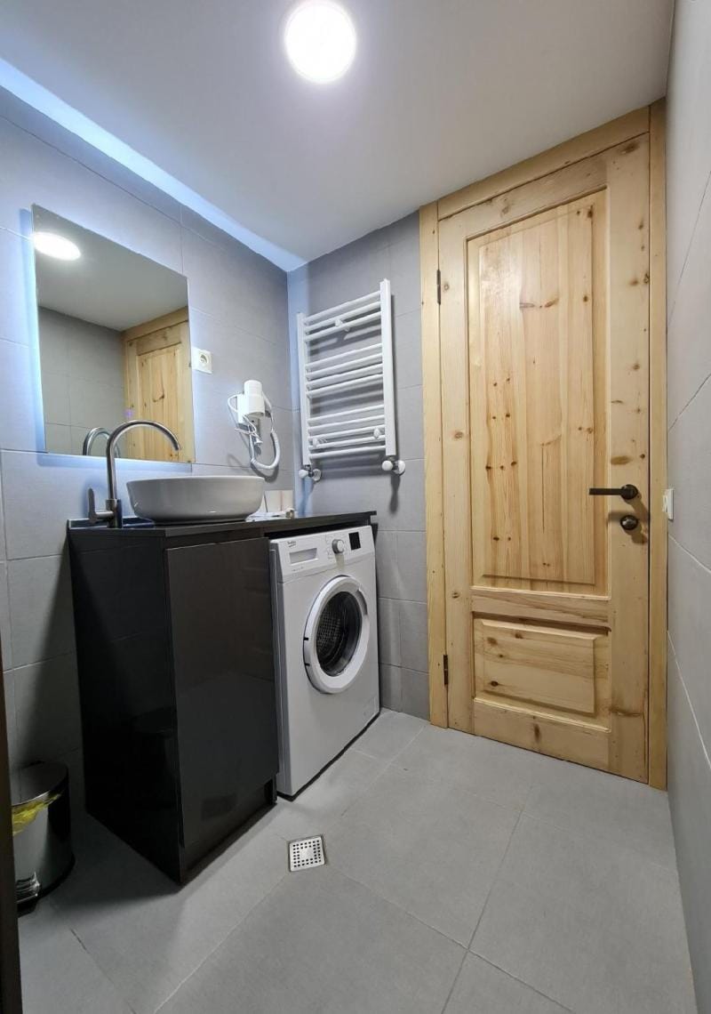 ApartTen 2BR Apt Apartment in Tbilisi, Georgia
