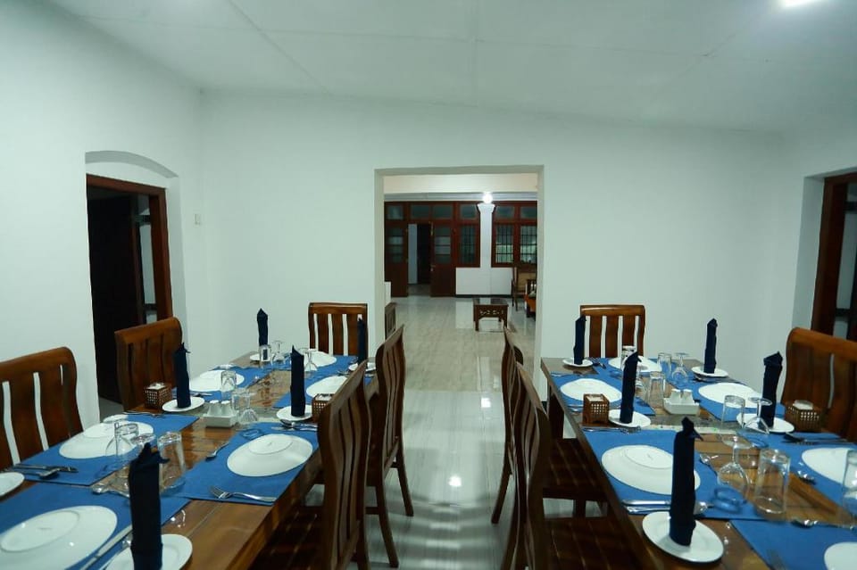 A serene getaway by the Mahaweli  riverside  Vacation rental in Kandy