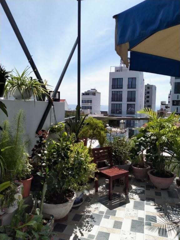 căn hộ studio có vườn sân thượng view biển.  Apartment in Nha Trang