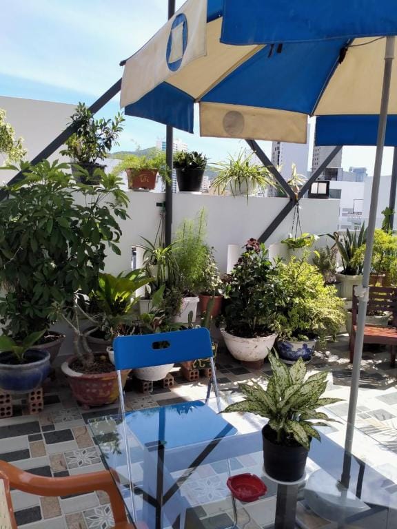 căn hộ studio có vườn sân thượng view biển.  Apartment in Nha Trang