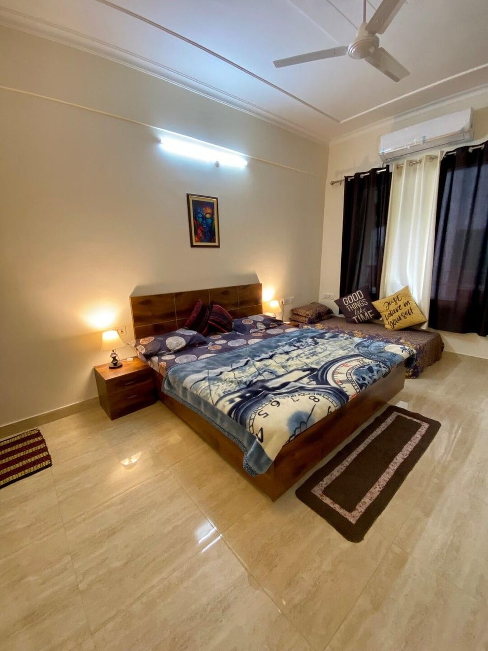 Blue Heart Home
1BHK Luxury & Cosy Flat in Tapovan Apartment in Rishikesh