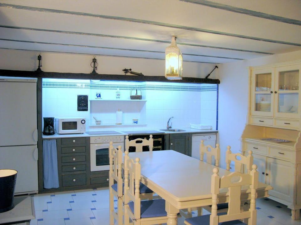 House el Amparuco - Thirteen Vacation rental in Western coast of Cantabria