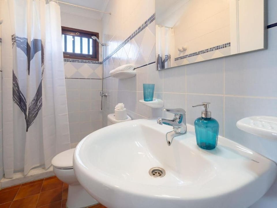 Apartment, amazing sea view, 170m to the sea, pool Apartment in Isla de Lanzarote