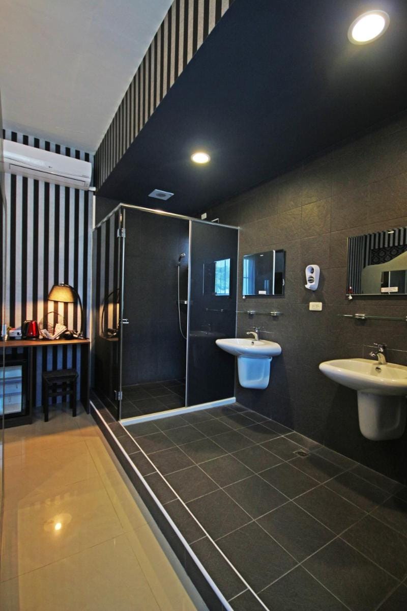 Fun Trip - Little Castle & Oscar Guest House Bed and Breakfast in Taiwan, Province of China